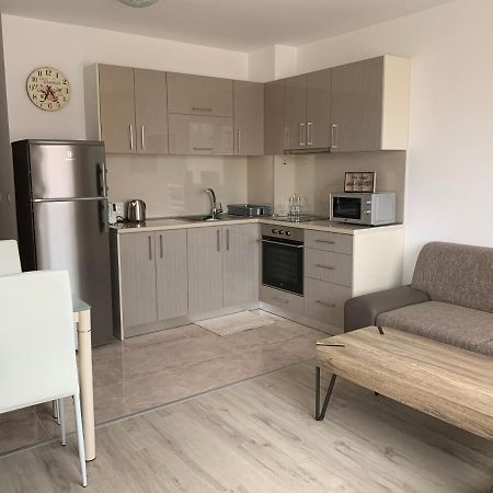 Sunny Days Luxury Apartment Поморие Экстерьер фото